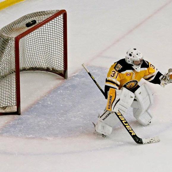 Meet your Posher, Jenn - Picture 1 of 1